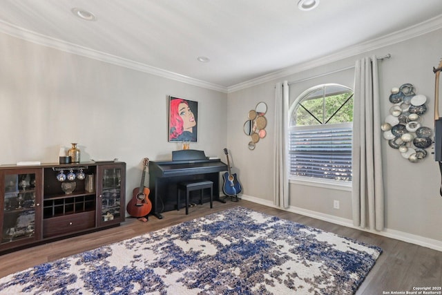 1710 Searcy, San Antonio, TX 78232 - sitting room featuring ornamental molding, wood finished floors, and recessed lighting