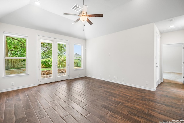 101 Boulder Crk, Boerne, TX 78006 - spare room with ceiling fan, dark wood-type flooring, vaulted ceiling, recessed lighting, and a smoke detector