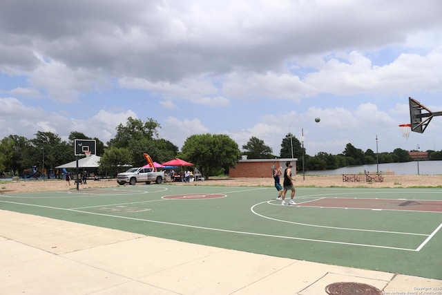 1703 Texas, San Antonio, TX 78201 - view of sport court featuring community basketball court