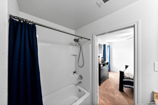 3827 Southton Vw, San Antonio, TX 78222 - ensuite bathroom with shower / bath combo