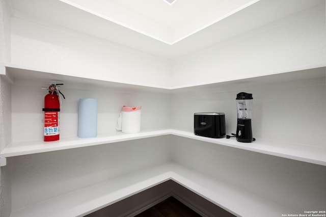 559 W Nacogdoches St, New Braunfels, TX 78130 - view of pantry