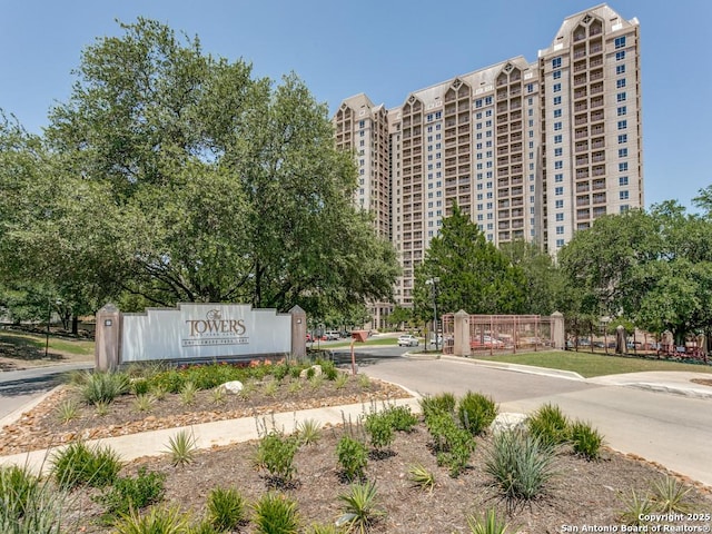 1 Towers Park Unit 211, San Antonio, TX 78209 - view of community / neighborhood sign