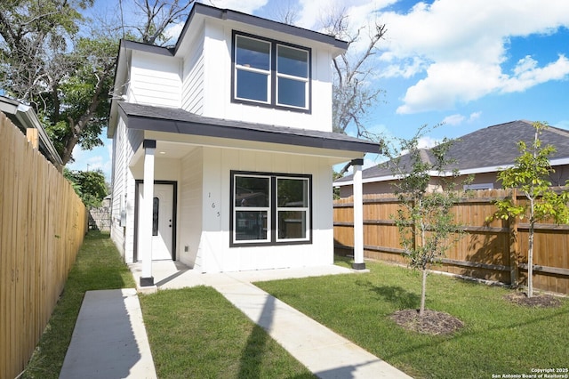 165 N San Felipe, San Antonio, TX 78237 - view of front of home featuring covered porch and a fenced backyard