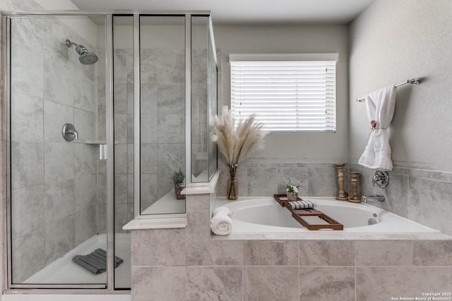 6838 Dashmoor Crk, San Antonio, TX 78244 - full bath featuring a bath and a stall shower