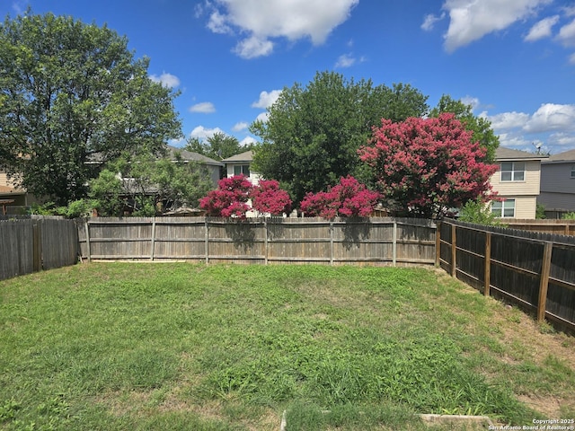 623 Coral Hbr, San Antonio, TX 78251 - view of fenced backyard