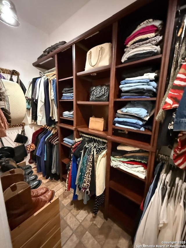 13011 Vidorra Vis, San Antonio, TX 78216 - view of spacious closet