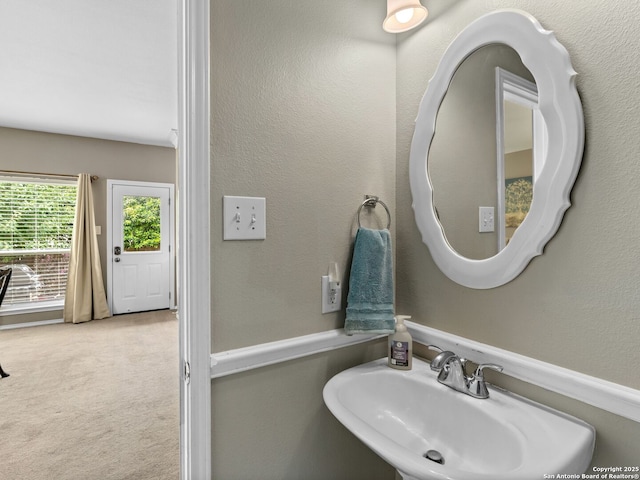 5 Greta Dr, San Antonio, TX 78248 - bathroom featuring a sink