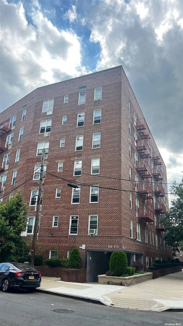 84-20 51st Ave Unit 4M, Elmhurst NY, 11373, 1 bath condo for sale