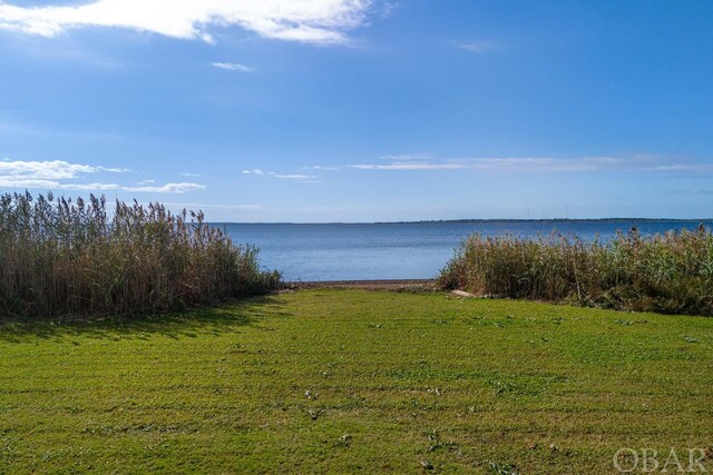 view of water feature