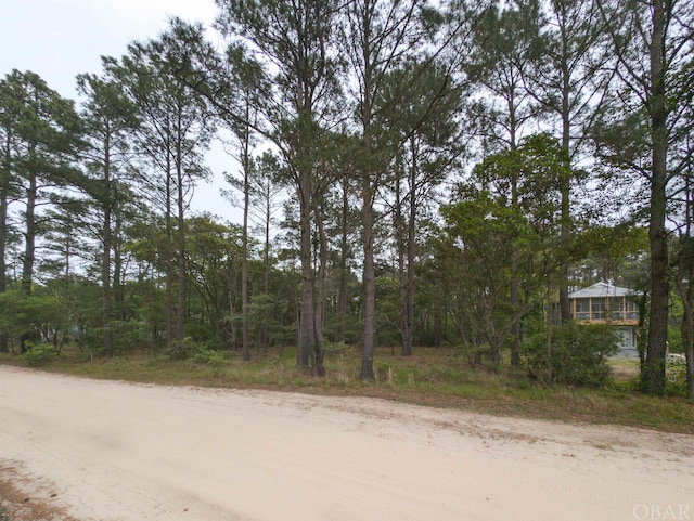 Listing photo 2 for 2379 Ocean Pearl Rd Lot 15, Corolla NC 27927