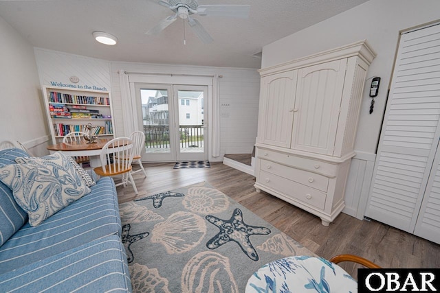 756 Mariner Dr Lot 2, Corolla, NC 27927 - living room featuring wood finished floors, ceiling fan, and baseboards