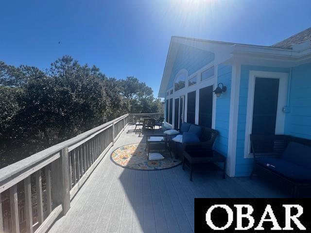 view of patio / terrace featuring an outdoor hangout area