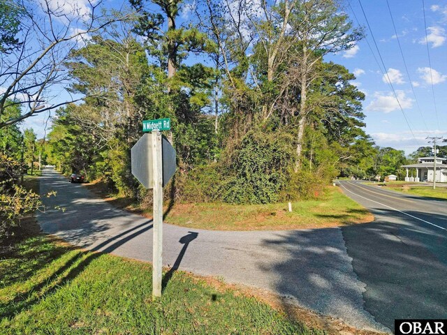 864 W Kitty Hawk Rd, Kitty Hawk, NC 27949