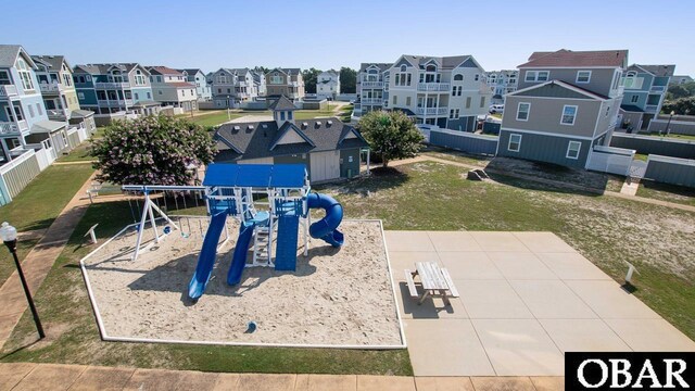 bird's eye view with a residential view