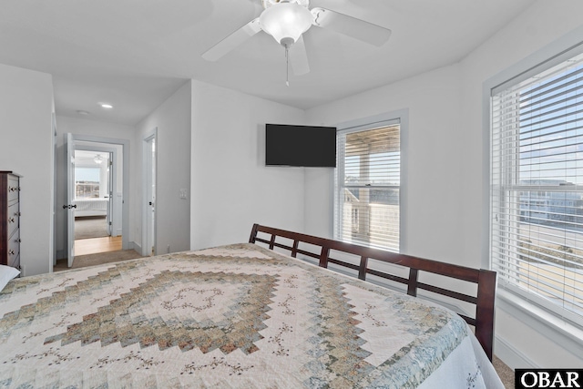 bedroom with a ceiling fan