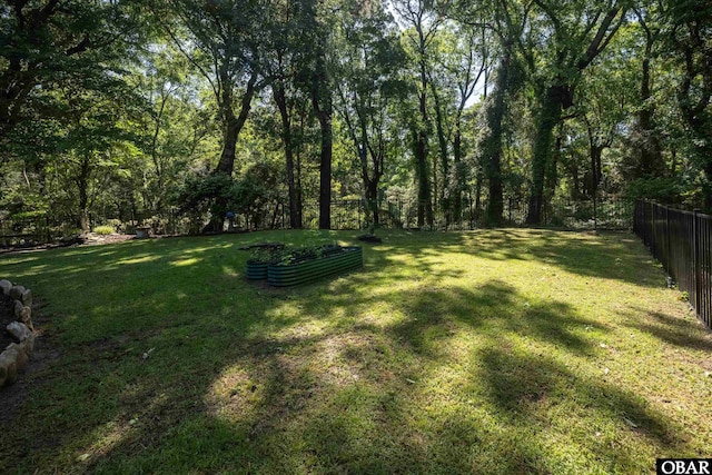 41 Eagles Nest Ln Lot 372, Southern Shores, NC 27949 - view of yard with a garden