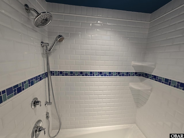 full bath featuring a tile shower