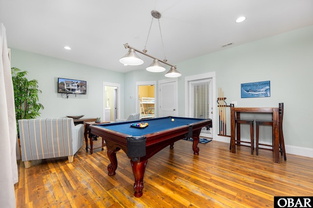 playroom featuring recessed lighting, visible vents, billiards, and wood finished floors