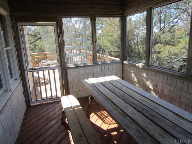 sunroom / solarium featuring a sauna