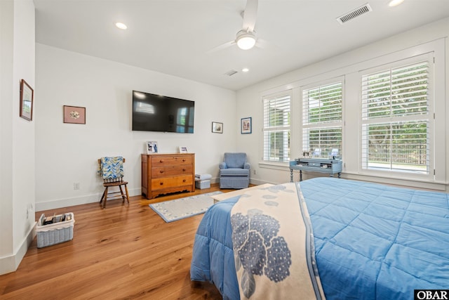 197 Wax Myrtle Trl Lot # 15R, Southern Shores, NC 27949 - bedroom featuring light wood finished floors, baseboards, recessed lighting, and a ceiling fan