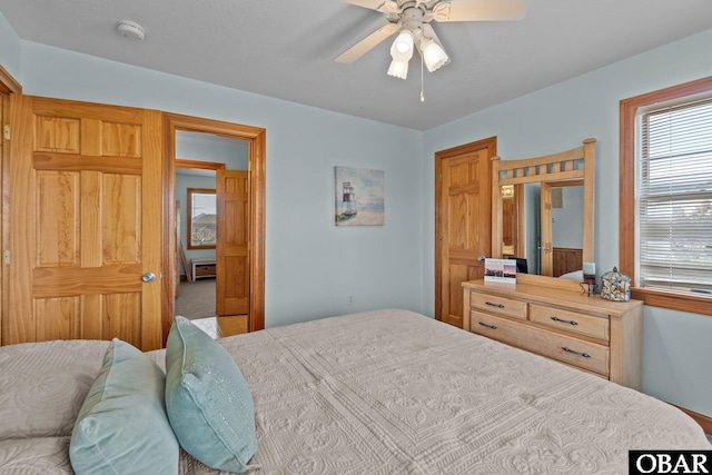 bedroom with ceiling fan