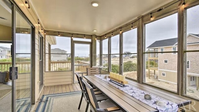 view of sunroom / solarium