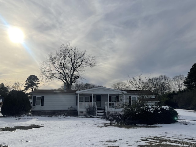 manufactured / mobile home with covered porch