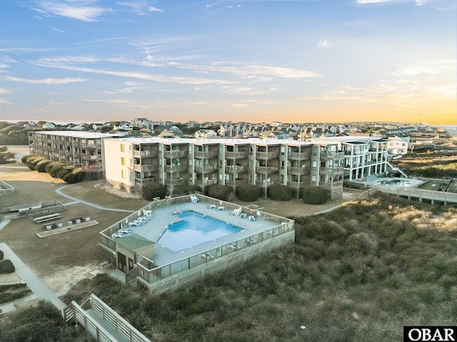 view of aerial view at dusk