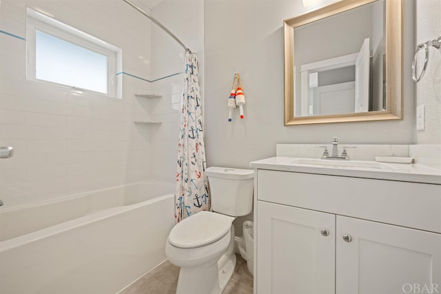 full bath featuring shower / tub combo with curtain, vanity, and toilet