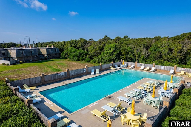 3002 Seahorse Ct Unit 3002, Kitty Hawk, NC 27949 - community pool featuring fence