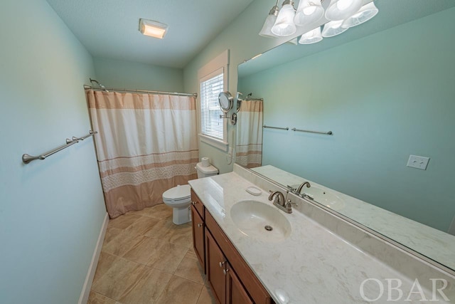 bathroom with toilet, baseboards, vanity, and a shower with curtain