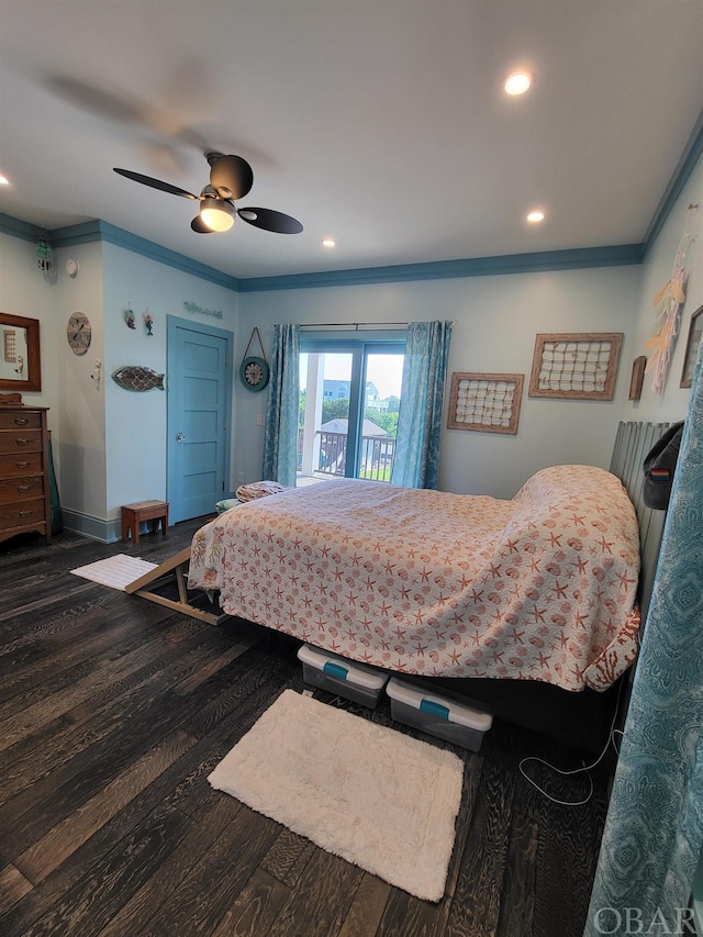 bedroom with baseboards, ceiling fan, dark wood-type flooring, crown molding, and recessed lighting