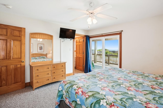 bedroom featuring light carpet, access to outside, baseboards, and ceiling fan