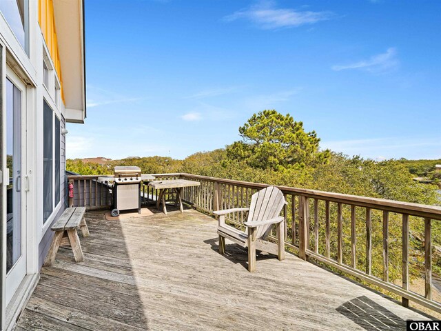 deck with area for grilling