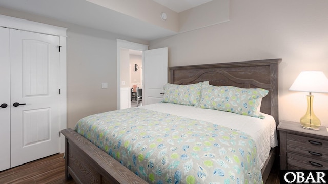 909 Lighthouse Dr Lot # 8, Corolla, NC 27927 - bedroom with wood finished floors and a closet