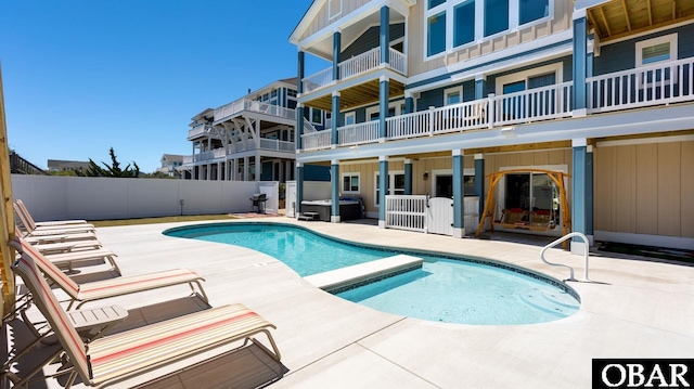 909 Lighthouse Dr Lot # 8, Corolla, NC 27927 - view of swimming pool featuring a patio and a jacuzzi