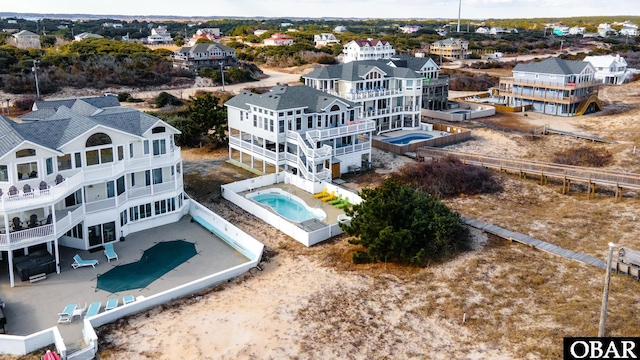 birds eye view of property featuring a residential view