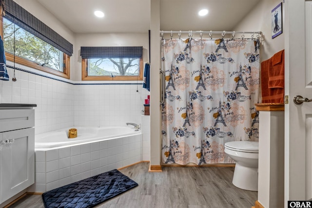 119 Baycliff Trl Lot 119, Kill Devil Hills, NC 27948 - full bath with toilet, a garden tub, wood finished floors, a shower with shower curtain, and recessed lighting