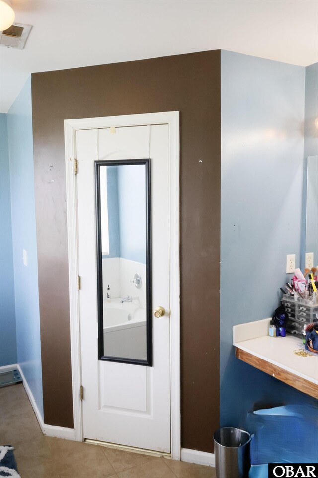 169 Green View Rd Lot # 273, Moyock, NC 27958 - entryway with baseboards