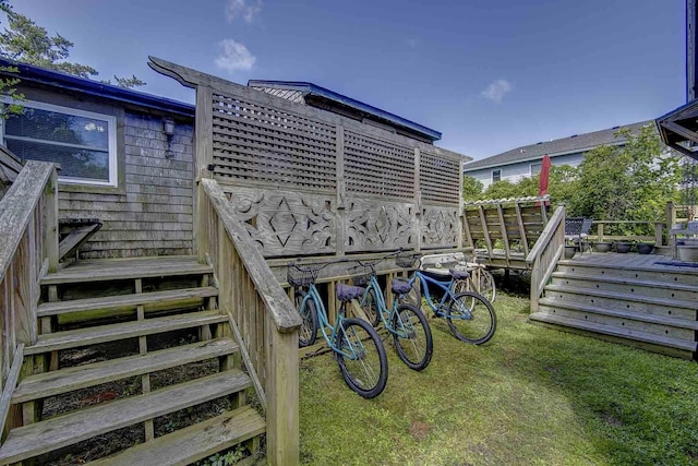 deck with stairway