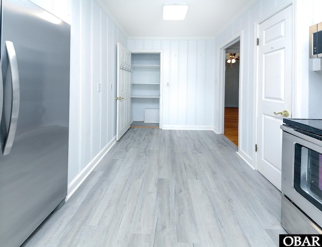 202 Winfall Blvd, Hertford, NC 27944 - hallway with light wood-style flooring and crown molding
