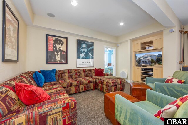 carpeted living room featuring recessed lighting