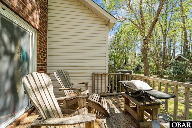 33 Croatan Ct Unit 33, Manteo, NC 27954 - view of wooden terrace