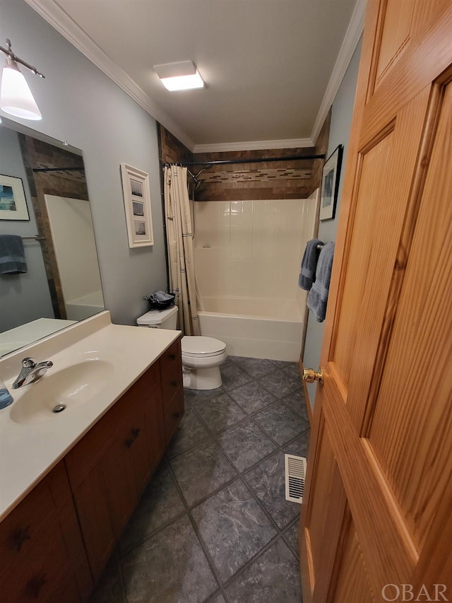 bathroom featuring visible vents, toilet, ornamental molding, shower / bath combo, and vanity