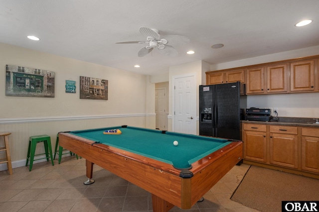 recreation room featuring recessed lighting, ceiling fan, and billiards