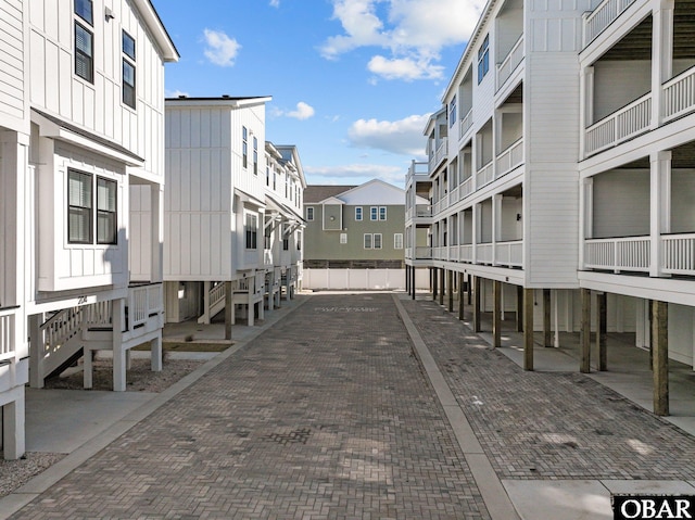 view of street featuring a residential view