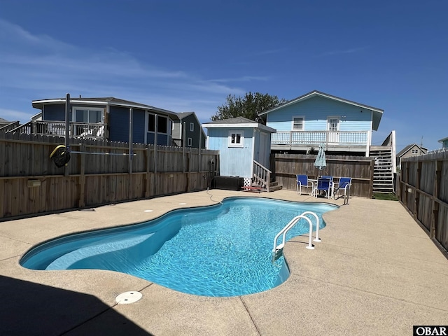 1612 Harbour View Dr Lot 114, Kill Devil Hills, NC 27948 - view of swimming pool featuring stairs, a fenced backyard, and a patio area