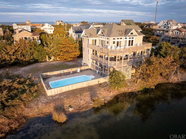 bird's eye view featuring a water view