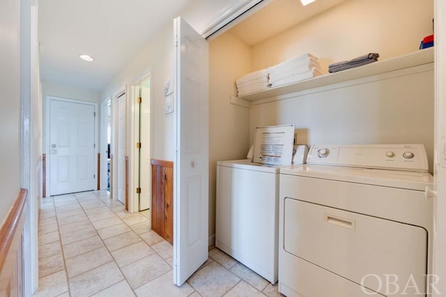 laundry area with laundry area, recessed lighting, and independent washer and dryer