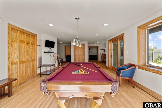 game room featuring billiards, baseboards, wood finished floors, and recessed lighting